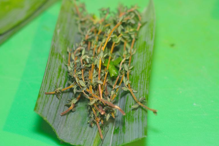 Recipe: Bouquet garni. Step b.